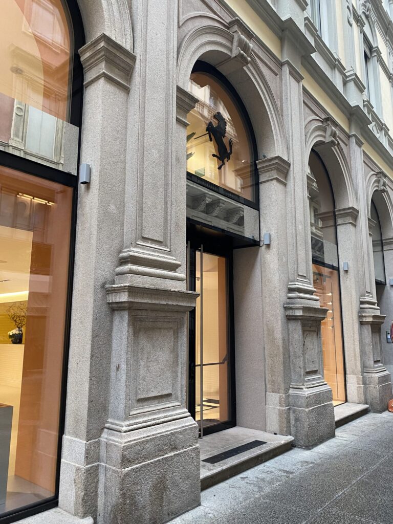 Boutique Ferrari, Milan-Italie