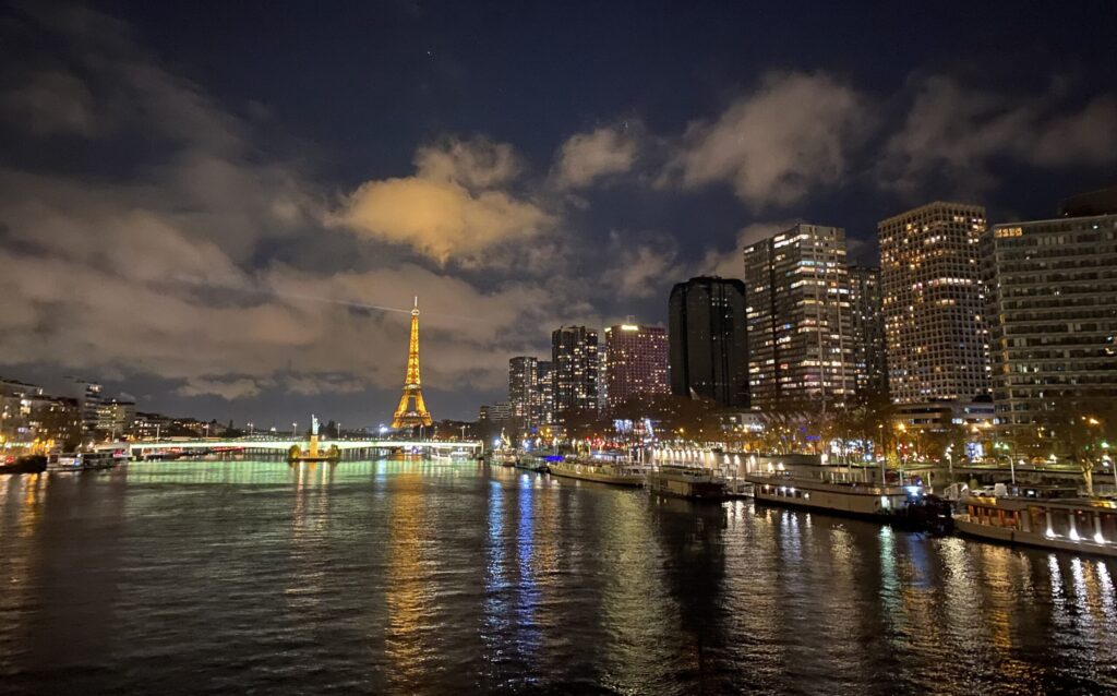 Bannière Paris de nuit, Hiver