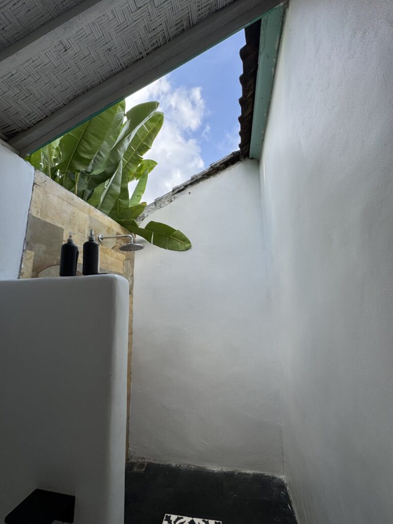 La roja Bungalows